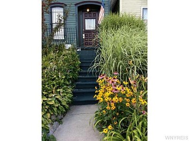 Exterior Front null