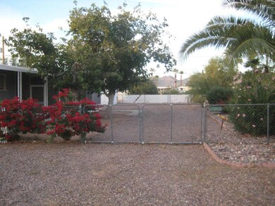 Huge Lot 16553 SQ FT