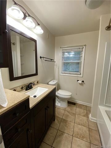 1616 3rd St, Statesville, NC 28677 - photo 5