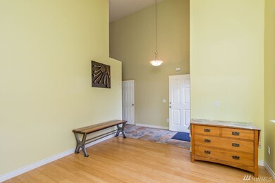 16566 Rainier View Dr SE, Yelm, WA 98597 - photo 5