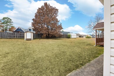 123 Coker Dr-7