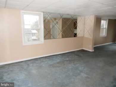 417 S 2nd St, Darby, PA 19023 - photo 4