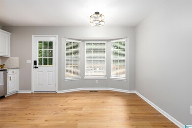 2315 Spencer Ln, Center Point, AL 35215 - photo 5