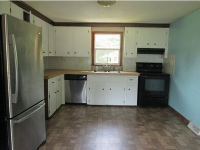 30 Seaverns Bridge Rd, Amherst, NH 03031 - photo 4