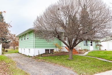 515 3rd St SE, Valley City, ND 58072 - photo 3