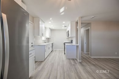 1217 W Upjohn Ave, Ridgecrest, CA 93555 - photo 5