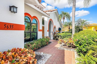 5635 Rico Dr, Boca Raton, FL 33487 - photo 3