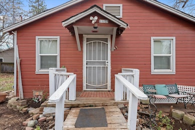 21722 3rd St, Burney, CA 96013 - photo 3