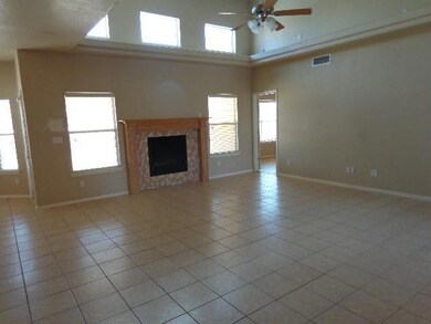 14205 Desert Mesquite Dr, Horizon City, TX 79928 - photo 3