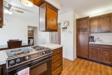 268 Huse Rd, Manchester, NH 03103 - photo 6