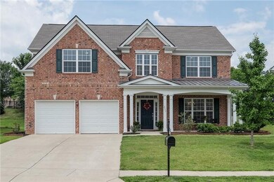 Beautiful Williamson County home, located in the wonderful subdivision of Winterset Woods, with its lavish landscaping, walking trails, and pools that offers a great quality of life. The covered front porch will be wonderful on warm or rainy days. ht