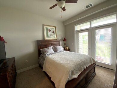 10521 Stony Bluff Dr unit 401, Ashland, VA 23005 - photo 3