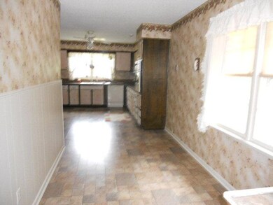 Large breakfast area