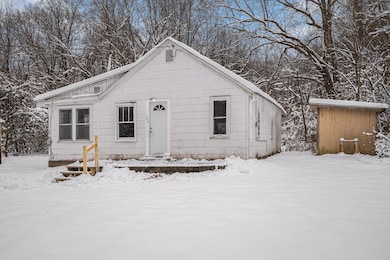 242 Higgins St, Niles, MI 49120 - photo 3