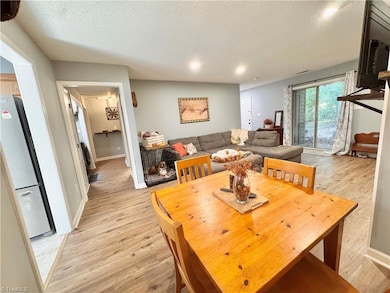 6127 Old Plank Rd, Winston Salem, NC 27106 - photo 5