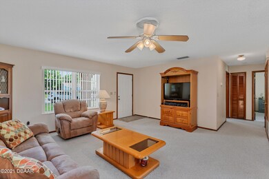 1356 Dexter Drive East_04