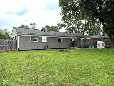 729 Maple Ln, Brownsburg, IN 46112 - photo 3