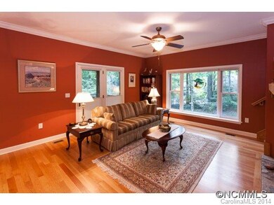 Comfortable Living Room