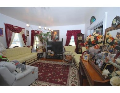 6 Silloway St, Dorchester Center, MA 02124 - photo 4