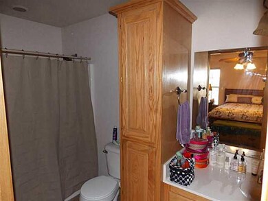Master Bath/Spa.
