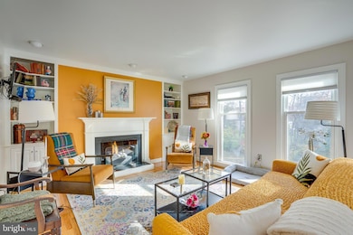 1640 Wainwright Dr, Reston, VA 20190 - photo 4