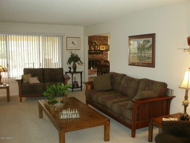 17616 N Lindgren Ave, Sun City, AZ 85373 - photo 2