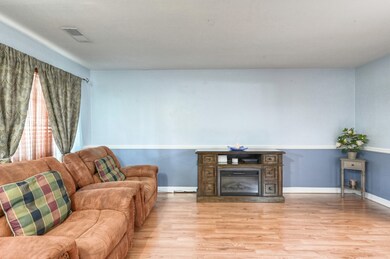 13911 Woodforest Blvd, Houston, TX 77015 - photo 7