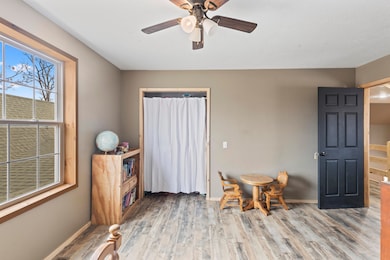 29739 E Thomas Rd, El Dorado Springs, MO 64744 - photo 4