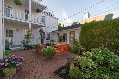 8 Washington Square, Marblehead, MA 01945 - photo 6