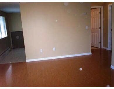 175 Willard St unit 19, Lowell, MA 01850 - photo 3