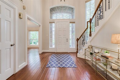 14914 Oak Bluff Ct, Houston, TX 77070 - photo 3