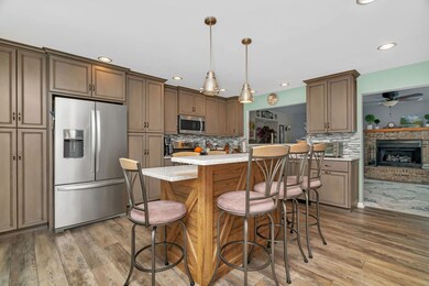 1108 Addleman St, Joliet, IL 60431 - photo 3