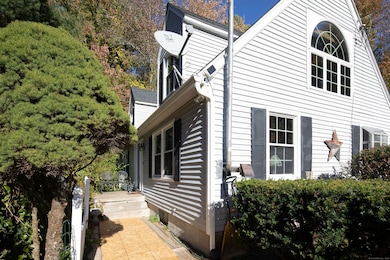 101-7 Sand Rd, Canaan, CT 06018 - photo 2