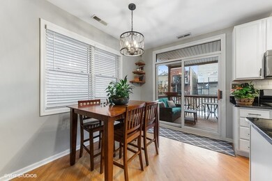 919 N Honore St unit 2N, Chicago, IL 60622 - photo 7