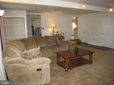 10 Homestead Rd, Stratford, NJ 08084 - photo 5
