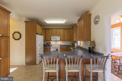 10712 Villa Way, Fredericksburg, VA 22407 - photo 7