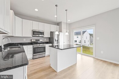 4358 Forbes Dr, Stewartstown, PA 17363 - photo 5