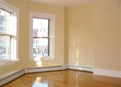 796 Tremont St unit 2, Boston, MA 02118 - photo 3