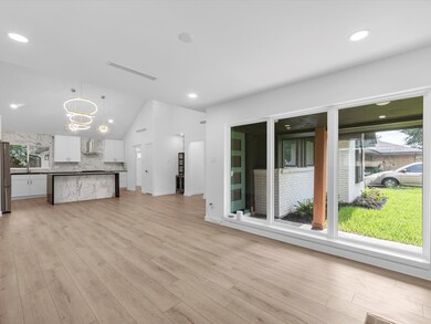 1706 Ansbury Dr, Houston, TX 77018 - photo 5