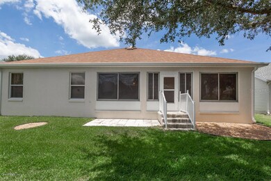 7018 SE 173rd Arlington Loop, The Villages, FL 32162 - photo 4