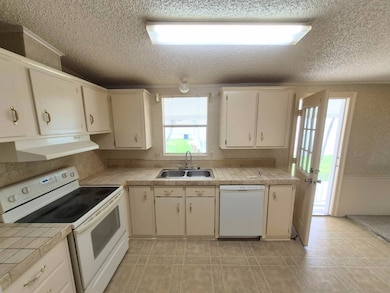 1405 82nd Ave unit 144, Vero Beach, FL 32966 - photo 4