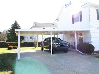 1350 Rundle St, Scranton, PA 18504 - photo 5