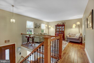 301 Lamp Post Ln, Hershey, PA 17033 - photo 4