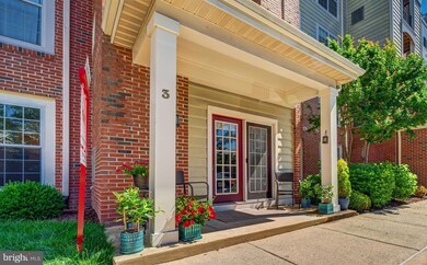 Quaker Hill Community unit 3, Alexandria, VA 22314 - photo 2