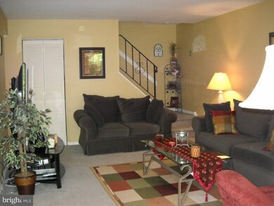 254 Arbour Ct, North Wales, PA 19454 - photo 4