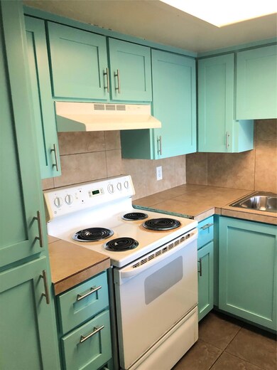 7302 Duval St unit 141, Austin, TX 78752 - photo 6