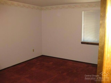 108 Inland Dr, Canyon City, OR 97820 - photo 7