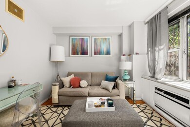 440 E 79th St unit 1I, New York, NY 10075 - photo 4