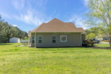 2005 Eastview Dr-4