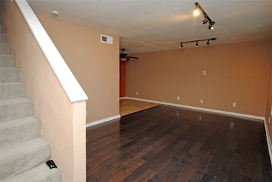 7853 Fuqua St unit 7853, Houston, TX 77075 - photo 4